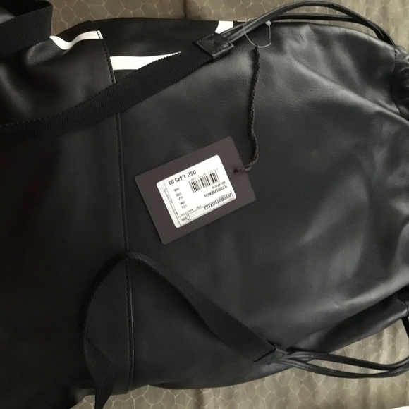 Valentino Back Pack   Vlogo NWT Black $1445 LEATHER AMAZING main image 4